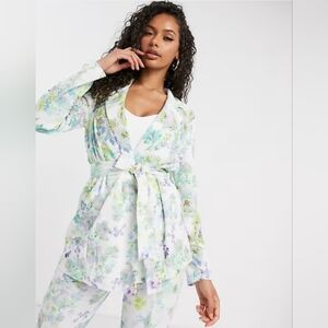 ASOS DESIGN Petite jersey wrap suit in white floral( missing sash)